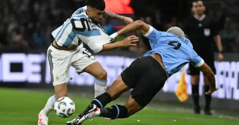 uruguay national football team vs argentina national football team matches